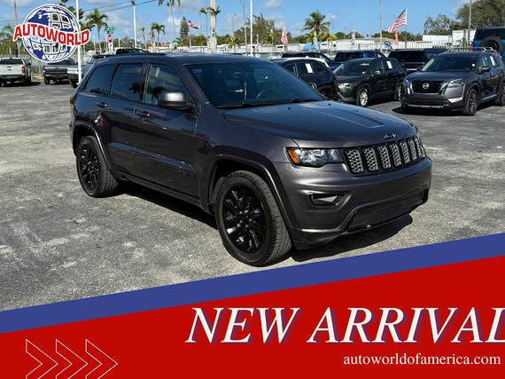 JEEP GRAND CHEROKEE 2017 1C4RJEAG9HC716189 image